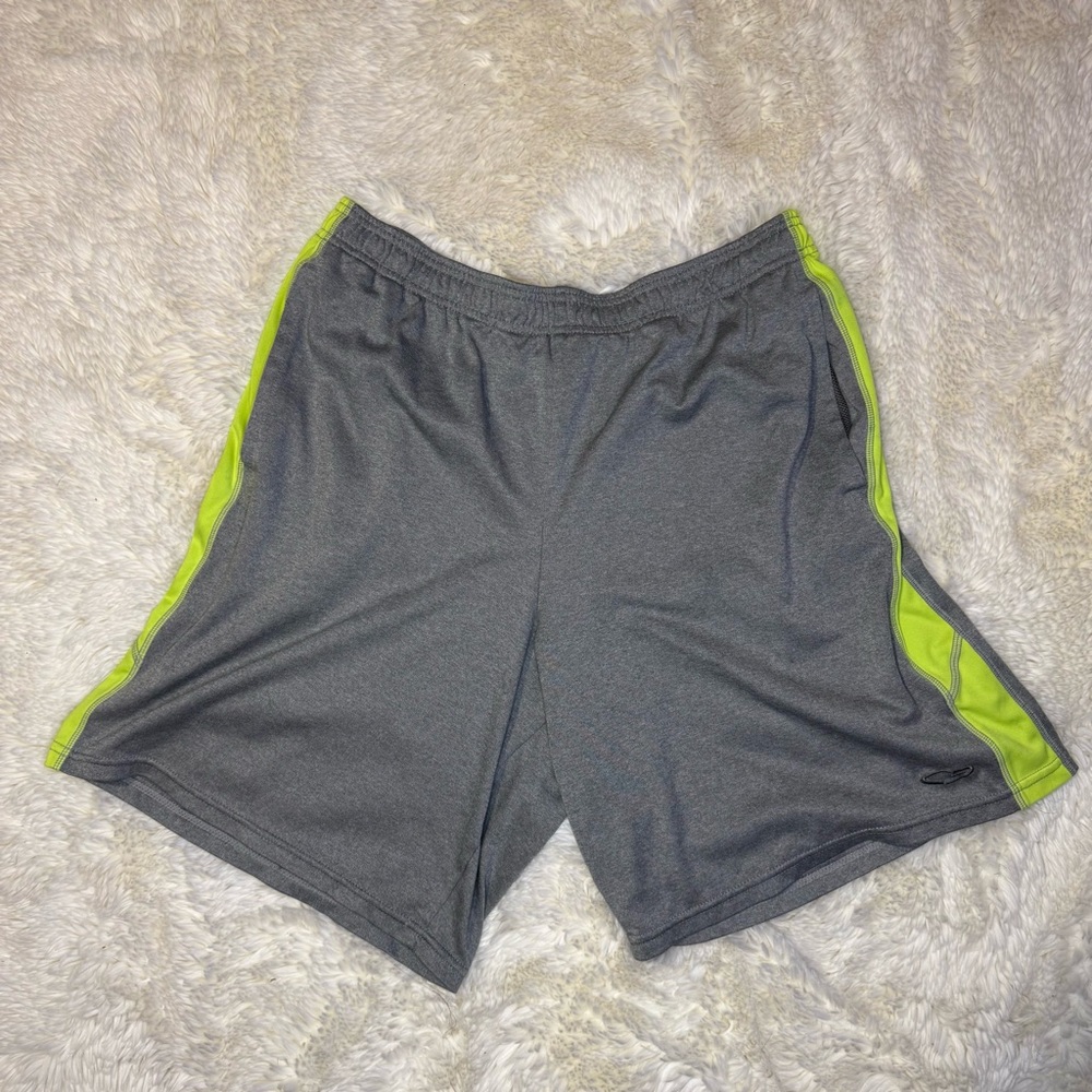 Men’s champion Gray/Green shorts large 8” inseam no liner medium